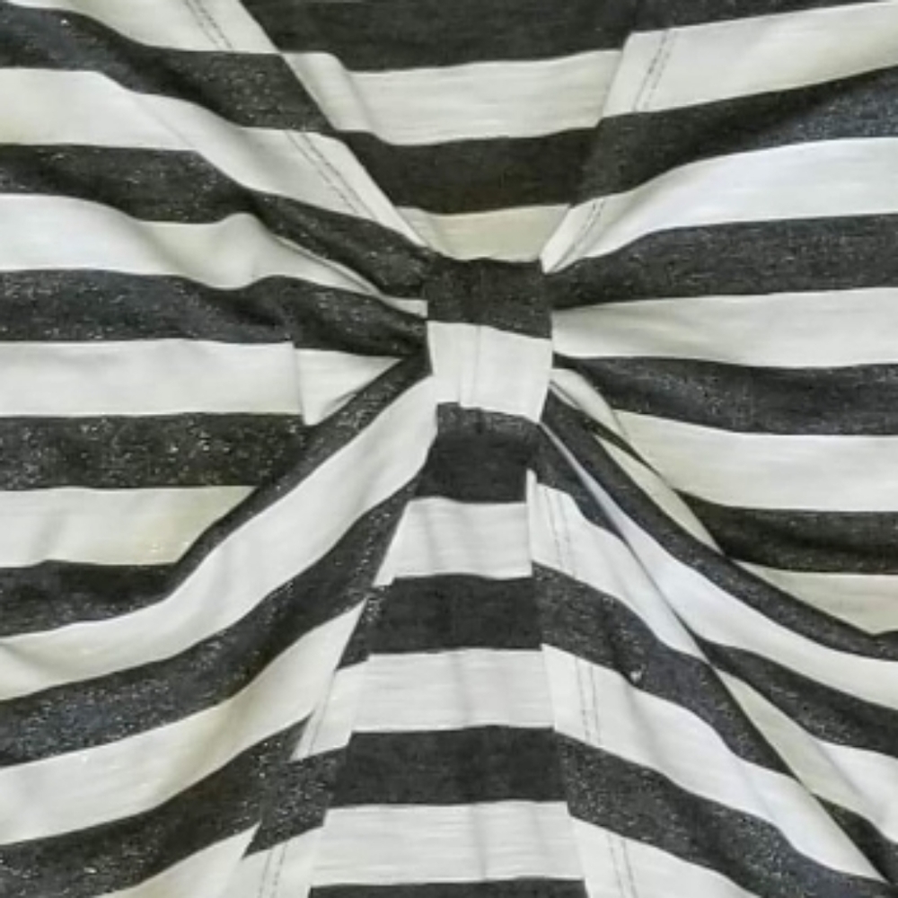 Three quarter sleeve shirt